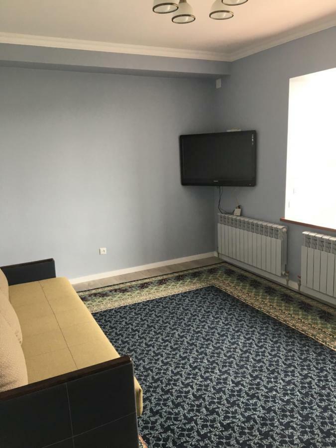Hostel - Guest House Meyman الماتي المظهر الخارجي الصورة