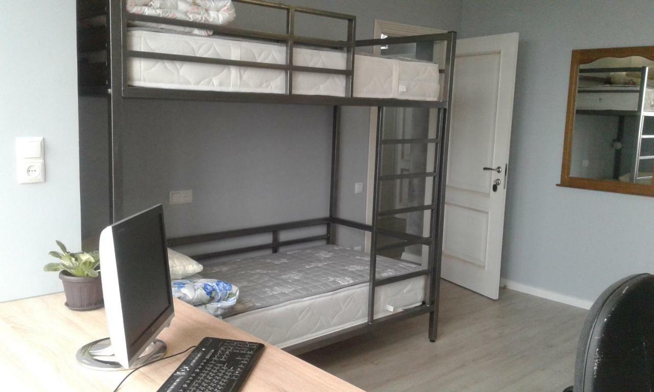 Hostel - Guest House Meyman الماتي المظهر الخارجي الصورة